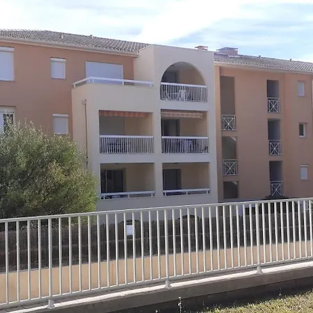 Home Cavalaire 滨海卡瓦莱尔